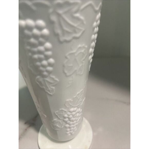 Vintage Milk Glass Grape Vine Design White Footed 7.75" Tall Vase Wedding Decor - Picture 2 of 4